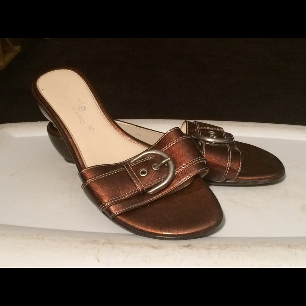 Summer shoes